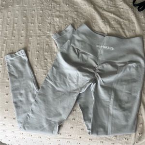 Alphalete Leggings in Great Conditions!!